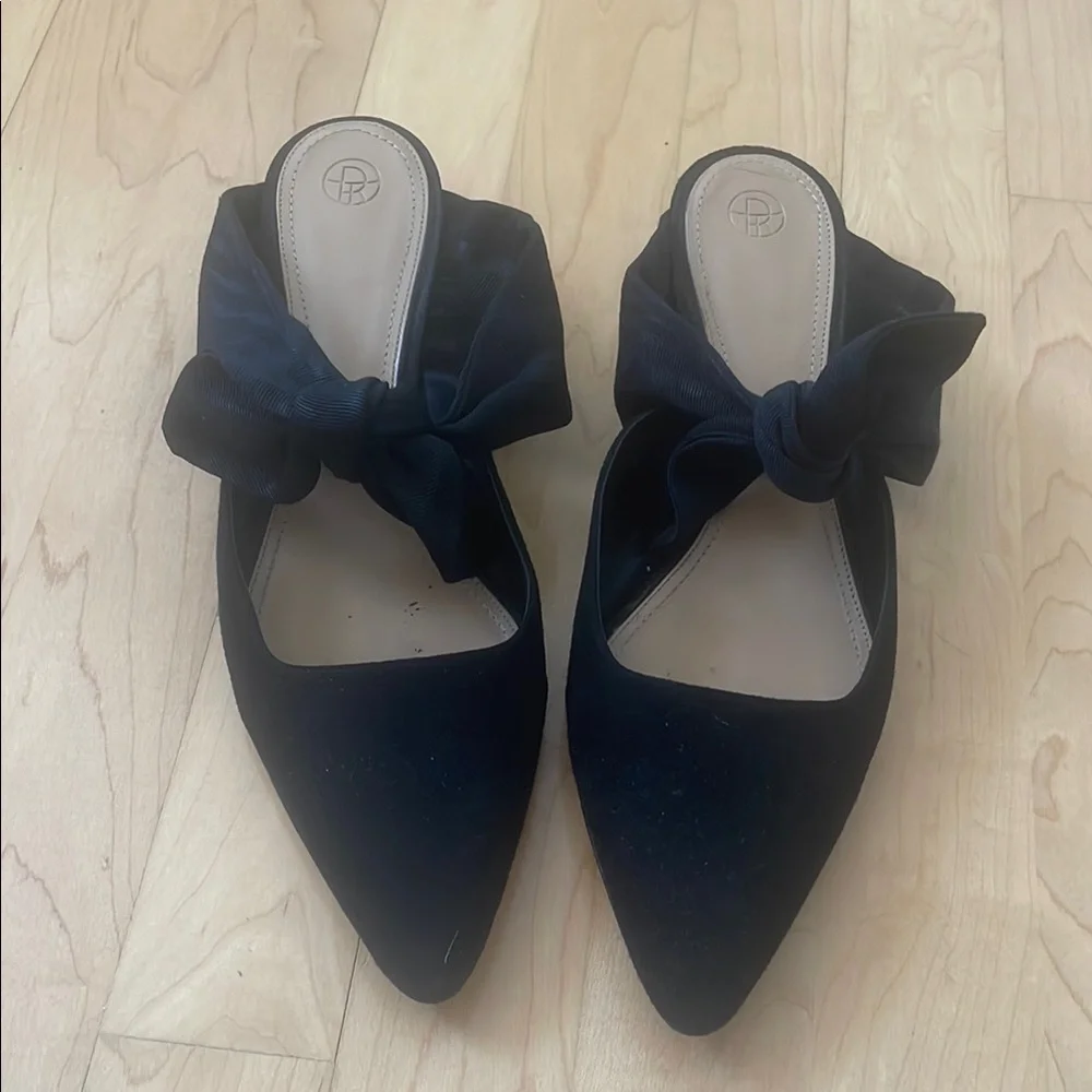 The Row Black Heels with Bow Detail - Picture 4 of 7